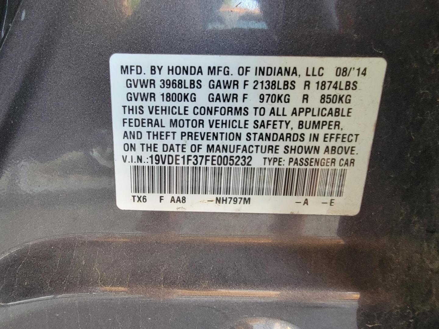 2015 Grey Acura ILX 5-Spd AT (19VDE1F37FE) with an 2.0L L4 16V DOHC engine, 5-Speed Automatic transmission, located at 2020 East Division Street, Arlington, TX, 76011, (817) 801-3191, 32.742390, -97.076874 - One owner. Backup camera. Sun Roof. Texass premiere Buy Here Pay Here with No Credit Check {score} at 2020 East Division Street Arlington, Texas in the center of Dallas, Fort Worth metro area. For in house auto financing in Lancaster, Waxahachie, Cleburne or Sherman call 817-801-3191. Denton, McKinn - Photo#25