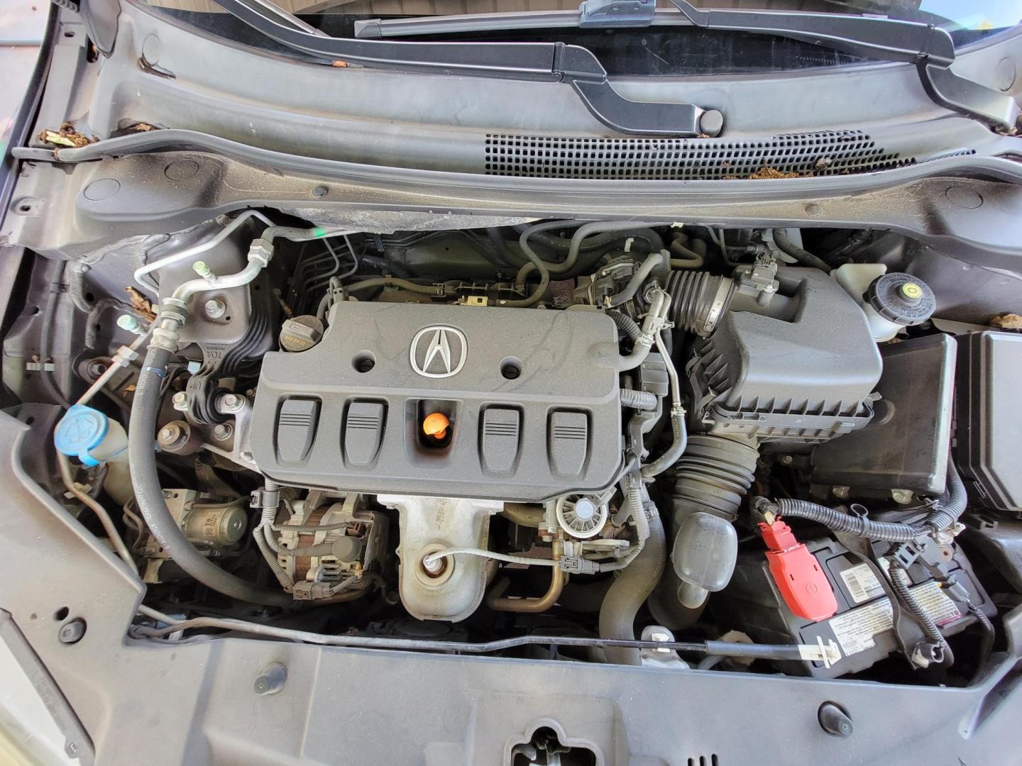 2015 Grey Acura ILX 5-Spd AT (19VDE1F37FE) with an 2.0L L4 16V DOHC engine, 5-Speed Automatic transmission, located at 2020 East Division Street, Arlington, TX, 76011, (817) 801-3191, 32.742390, -97.076874 - One owner. Backup camera. Sun Roof. Texass premiere Buy Here Pay Here with No Credit Check {score} at 2020 East Division Street Arlington, Texas in the center of Dallas, Fort Worth metro area. For in house auto financing in Lancaster, Waxahachie, Cleburne or Sherman call 817-801-3191. Denton, McKinn - Photo#27