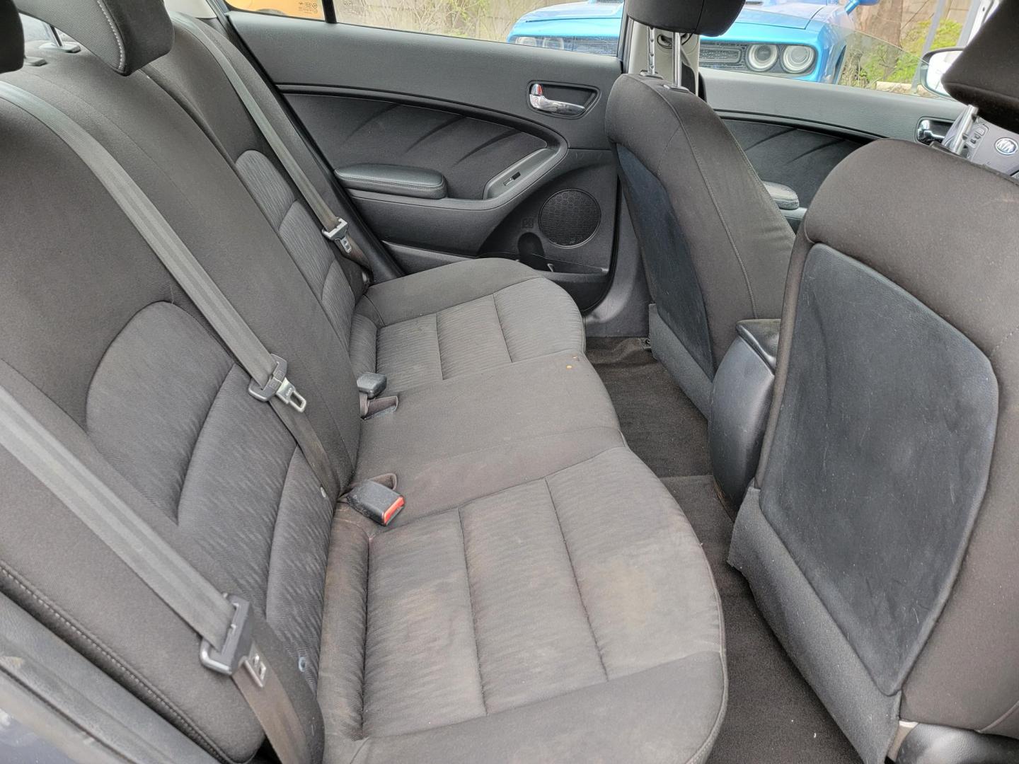 2016 Blue /Black Kia Forte LX w/Popular Package (KNAFK4A60G5) with an 1.8L L4 DOHC 16V engine, Automatic transmission, located at 2020 East Division Street, Arlington, TX, 76011, (817) 801-3191, 32.742390, -97.076874 - 2016 Kia Forte LX w-Popular Package for sale in Dallas, Texas. No credit score (check) required. Buy here pay here dealership that has a in house lease with a purchase option. - Photo#27
