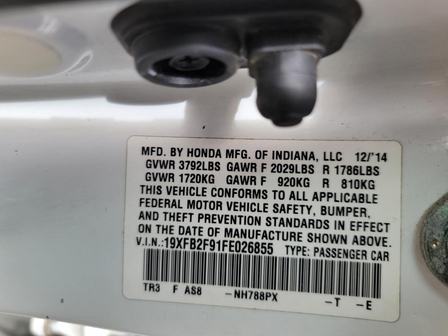 2015 White Honda Civic EX-L Sedan CVT (19XFB2F91FE) with an 1.8L L4 SOHC 16V engine, Continuously Variable Transmission transmission, located at 2020 East Division Street, Arlington, TX, 76011, (817) 801-3191, 32.742390, -97.076874 - Texass premiere Buy Here Pay Here with No Credit Check {score} at 2020 East Division Street Arlington, Texas in the center of Dallas, Fort Worth metro area. For in house auto financing in Lancaster, Waxahachie, Cleburne or Sherman call 817-801-3191. Denton, McKinney, Waco and Weatherford shoppers wa - Photo#29