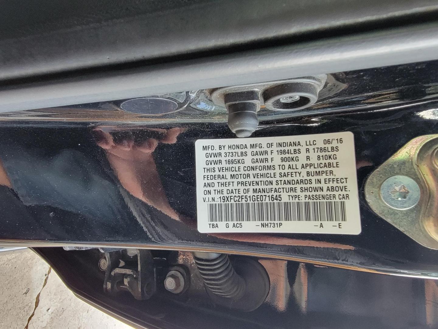 2016 Black Honda Civic LX Sedan CVT (19XFC2F51GE) with an 2.0L L4 DOHC 16V engine, CVT transmission, located at 2020 East Division Street, Arlington, TX, 76011, (817) 801-3191, 32.742390, -97.076874 - Texass premiere Buy Here Pay Here with No Credit Check {score} at 2020 East Division Street Arlington, Texas in the center of Dallas, Fort Worth metro area. For in house auto financing in Lancaster, Waxahachie, Cleburne or Sherman call 817-801-3191. Denton, McKinney, Waco and Weatherford shoppers wa - Photo#23