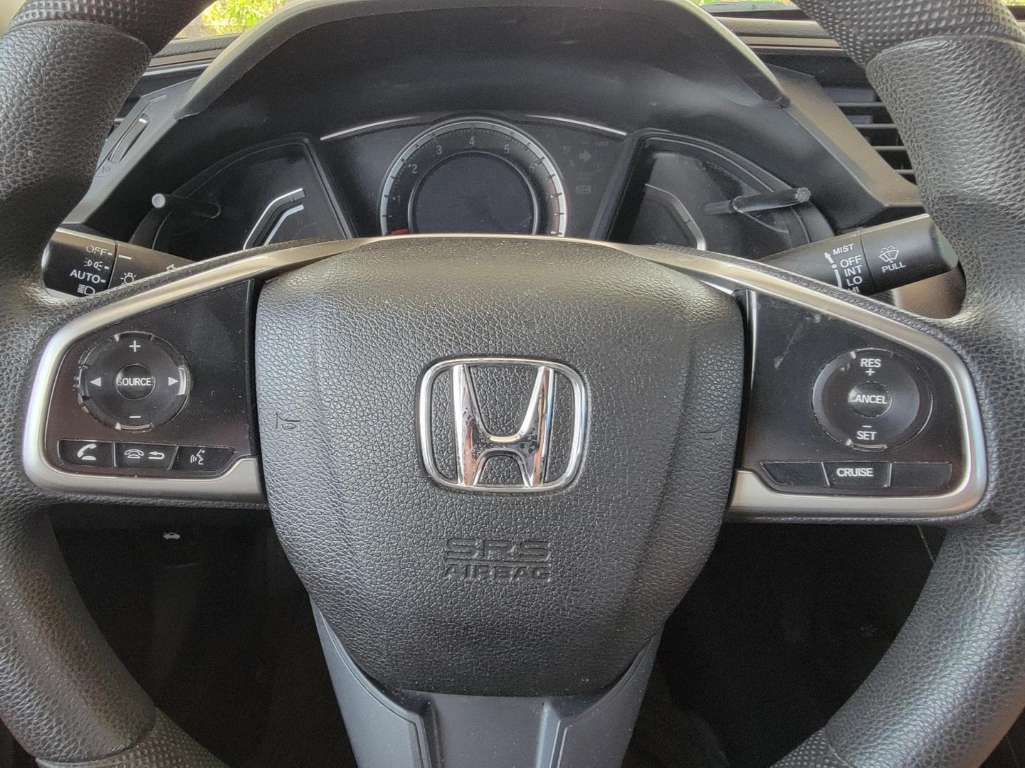 2016 Black Honda Civic LX Sedan CVT (19XFC2F51GE) with an 2.0L L4 DOHC 16V engine, CVT transmission, located at 2020 East Division Street, Arlington, TX, 76011, (817) 801-3191, 32.742390, -97.076874 - Texass premiere Buy Here Pay Here with No Credit Check {score} at 2020 East Division Street Arlington, Texas in the center of Dallas, Fort Worth metro area. For in house auto financing in Lancaster, Waxahachie, Cleburne or Sherman call 817-801-3191. Denton, McKinney, Waco and Weatherford shoppers wa - Photo#9