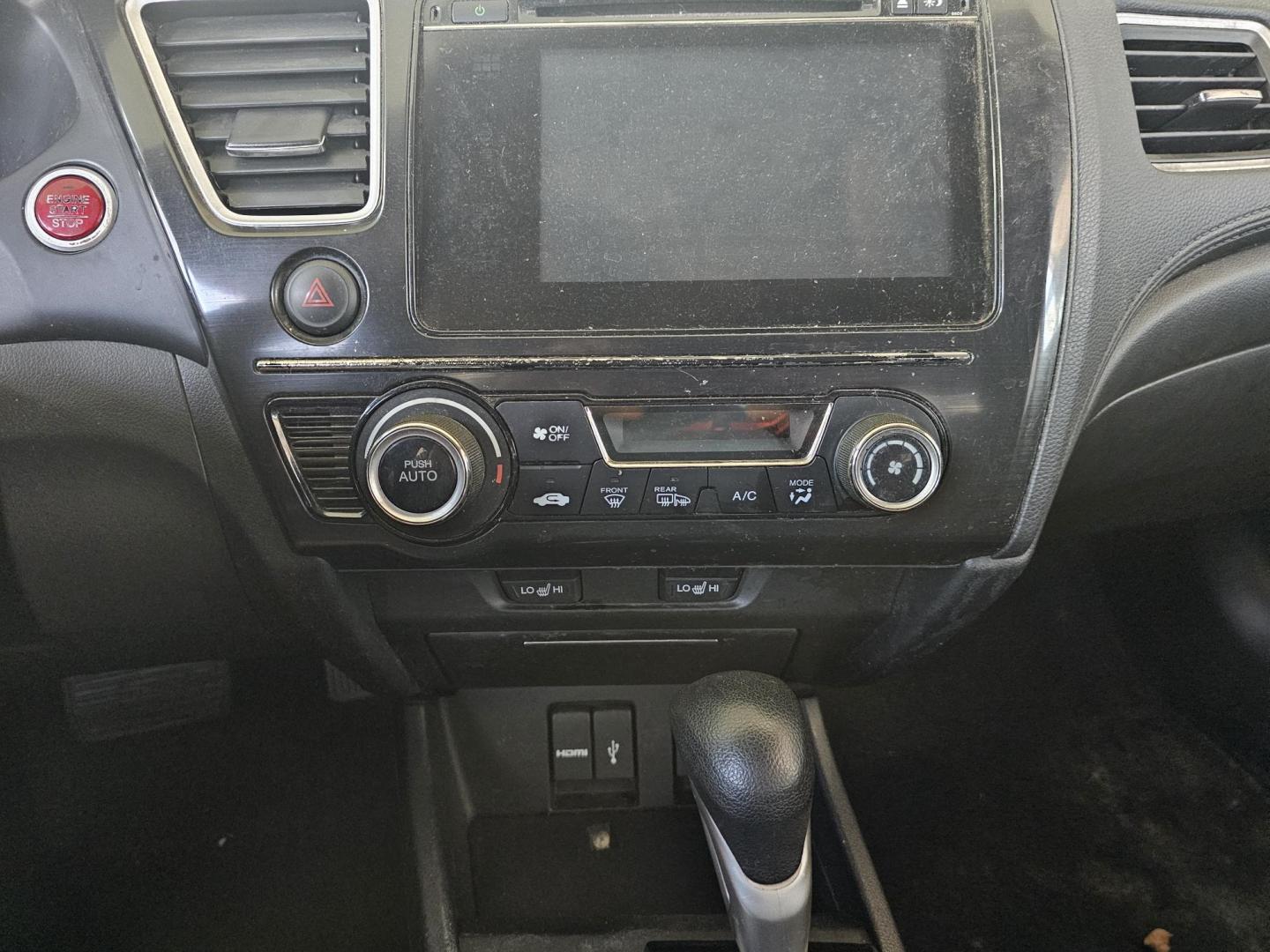 2015 White /Beige Honda Civic EX-L Sedan CVT (19XFB2F99FE) with an 1.8L L4 SOHC 16V engine, Continuously Variable Transmission transmission, located at 2020 East Division Street, Arlington, TX, 76011, (817) 801-3191, 32.742390, -97.076874 - Texass premiere Buy Here Pay Here with No Credit Check {score} at 2020 East Division Street Arlington, Texas in the center of Dallas, Fort Worth metro area. For in house auto financing in Lancaster, Waxahachie, Cleburne or Sherman call 817-801-3191. Denton, McKinney, Waco and Weatherford shoppers wa - Photo#11