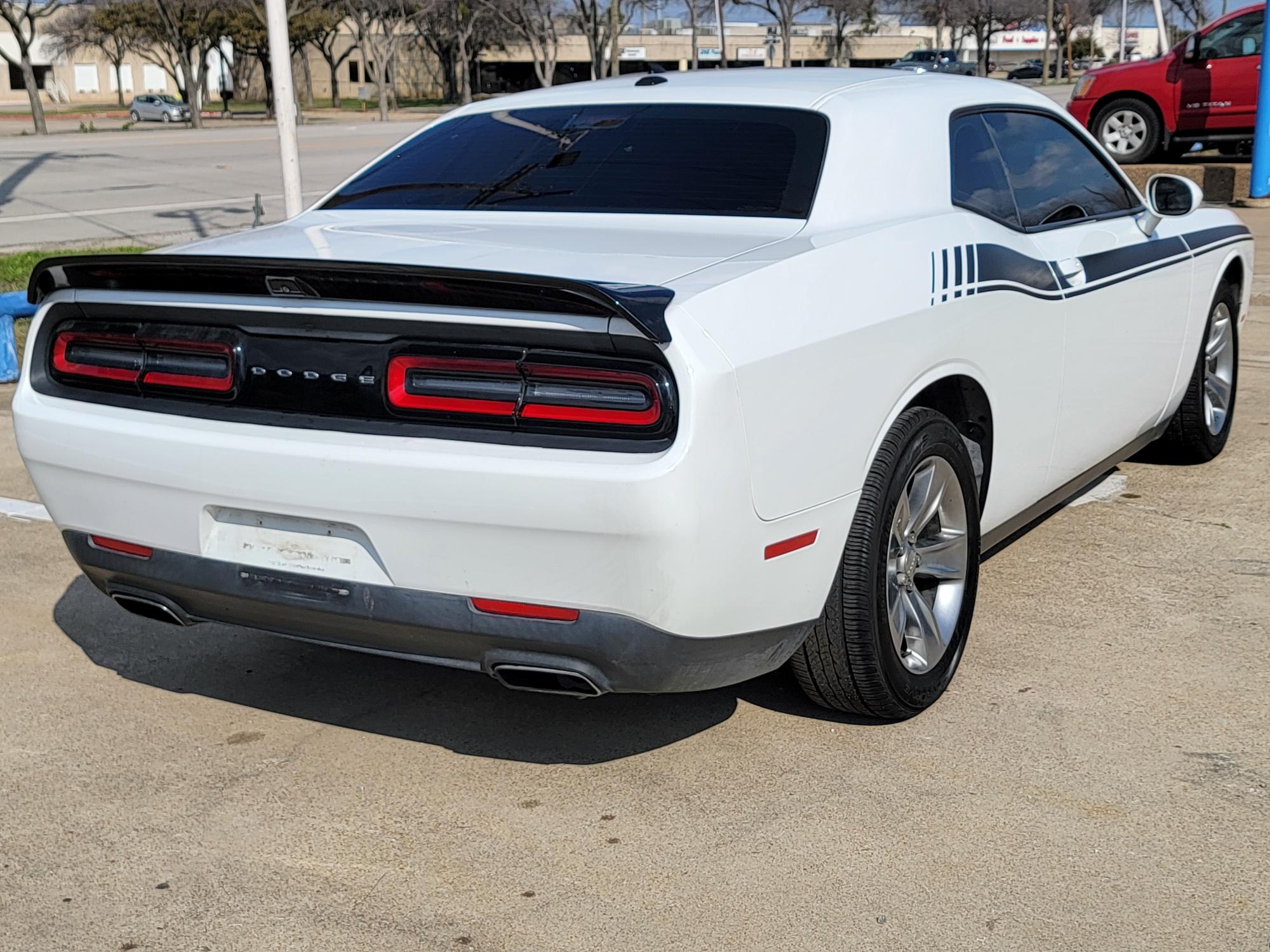 photo of 2018 Dodge Challenger SXT
