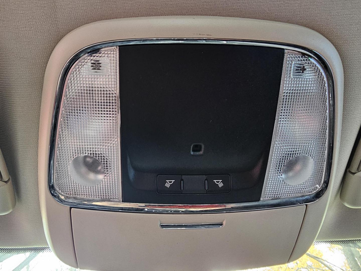 2016 WHITE Chrysler 300 Limited RWD (2C3CCAAG9GH) with an 3.6L V6 SOHC 24V engine, 8A transmission, located at 2020 East Division Street, Arlington, TX, 76011, (817) 801-3191, 32.742390, -97.076874 - Photo#13