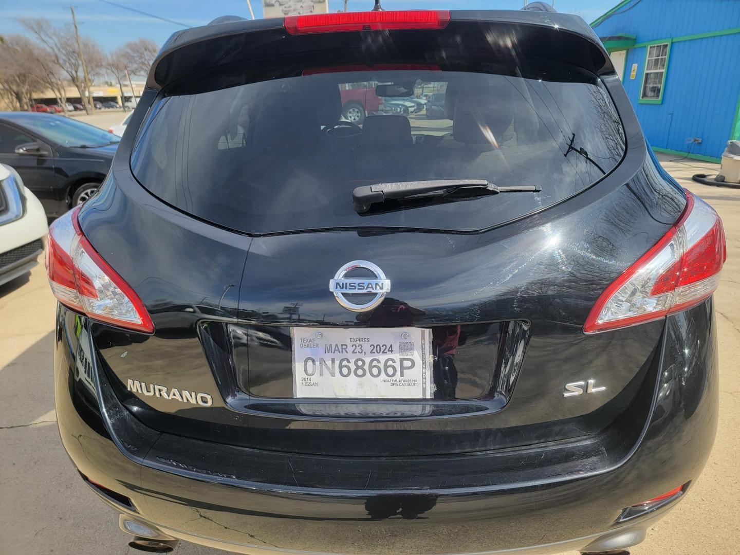 2014 Black Nissan Murano SL (JN8AZ1MU4EW) with an 3.5L V6 DOHC 24V engine, Continuously Variable Transmission transmission, located at 2020 East Division Street, Arlington, TX, 76011, (817) 801-3191, 32.742390, -97.076874 - Photo#8
