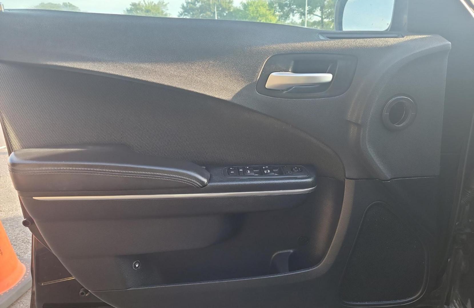 2018 Black Dodge Charger (2C3CDXBG2JH) , located at 2020 East Division Street, Arlington, TX, 76011, (817) 801-3191, 32.742390, -97.076874 - This midnight black Dodge Charger is available for you to come drive away with today! Premiere Buy Here Pay Here with NO Credit Check (score) at 2020 East Division Street, Arlington, Texas, located in the center of the Dallas/Fort Worth metro area. For in-house financing in Lancaster, Waxahachie - Photo#21