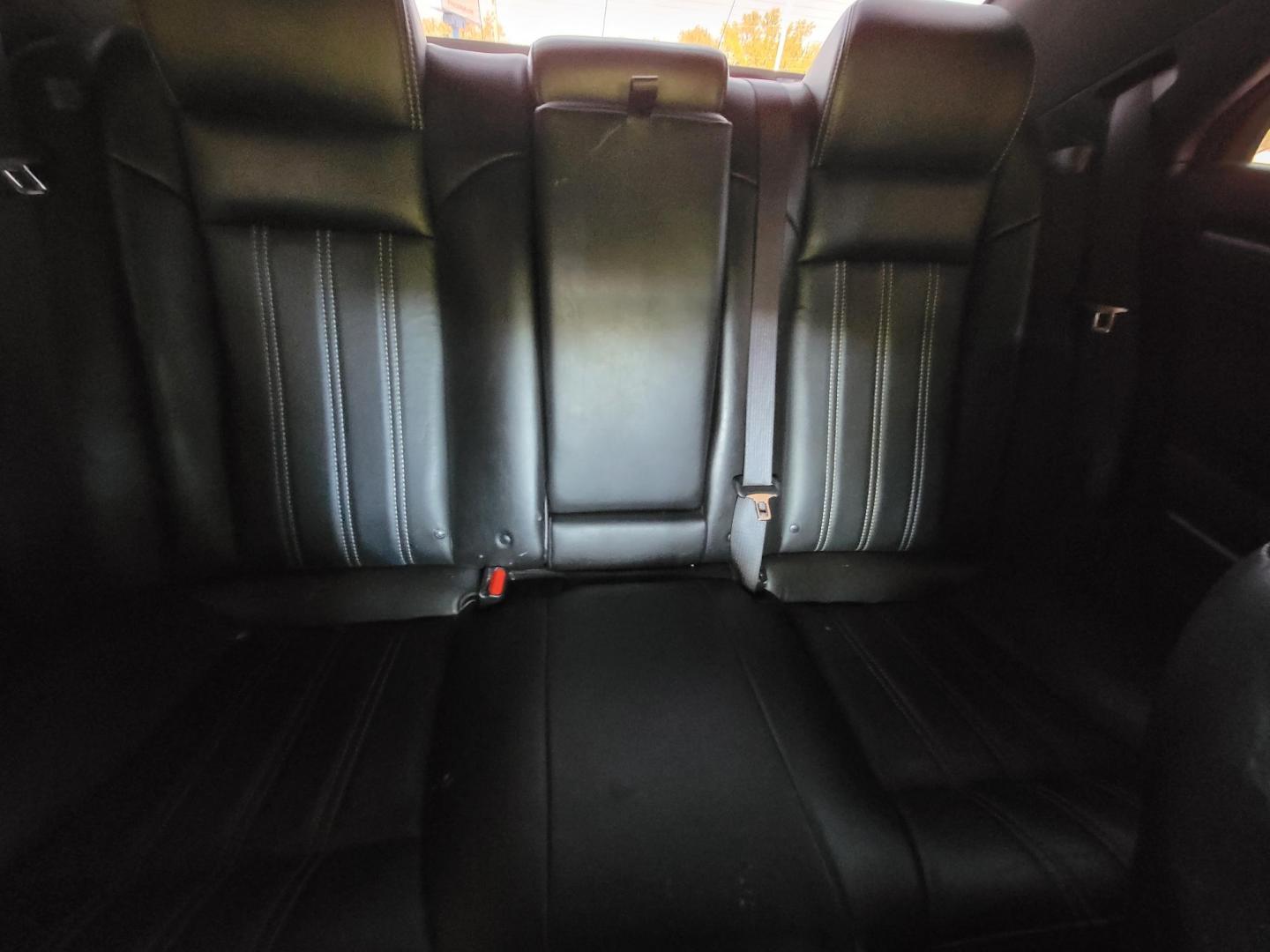 2021 GRAY Chrysler 300 S V6 RWD (2C3CCABG1MH) with an 3.6L V6 DOHC 24V engine, 8A transmission, located at 2020 East Division Street, Arlington, TX, 76011, (817) 801-3191, 32.742390, -97.076874 - Photo#20