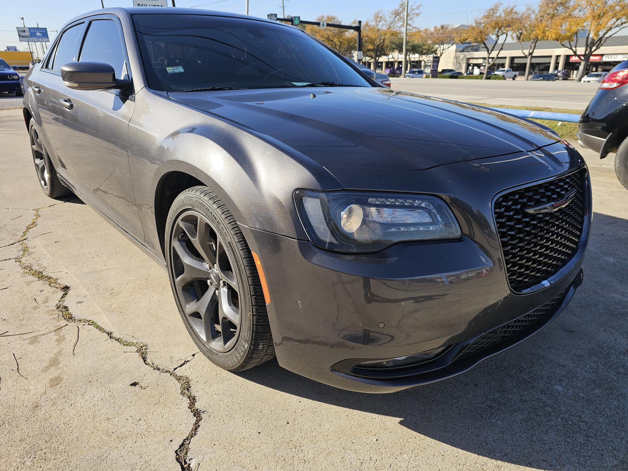 photo of 2021 Chrysler 300 S V6 RWD