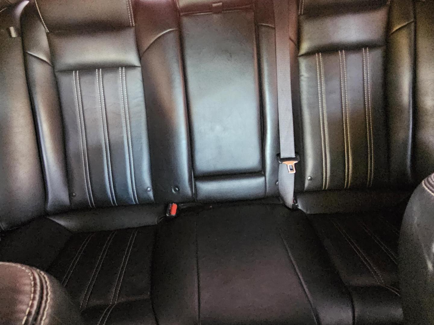 2021 GRAY Chrysler 300 S V6 RWD (2C3CCABG1MH) with an 3.6L V6 DOHC 24V engine, 8A transmission, located at 2020 East Division Street, Arlington, TX, 76011, (817) 801-3191, 32.742390, -97.076874 - Photo#18