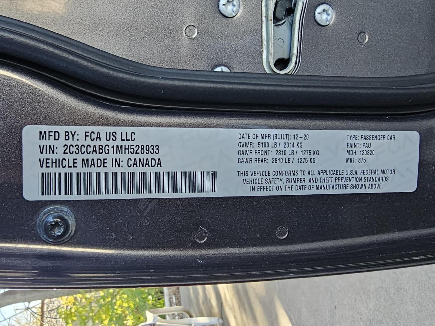 2021 GRAY Chrysler 300 S V6 RWD (2C3CCABG1MH) with an 3.6L V6 DOHC 24V engine, 8A transmission, located at 2020 East Division Street, Arlington, TX, 76011, (817) 801-3191, 32.742390, -97.076874 - Photo#31