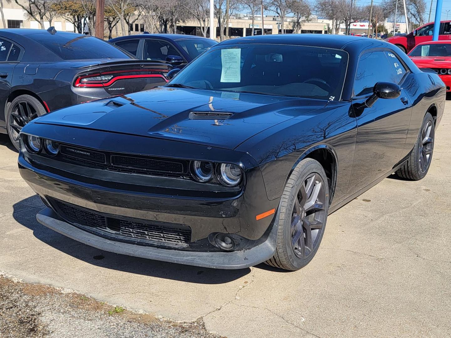 2020 Black Dodge Challenger SXT (2C3CDZAG8LH) with an 3.6L V6 DOHC 24V engine, 8A transmission, located at 2020 East Division Street, Arlington, TX, 76011, (817) 801-3191, 32.742390, -97.076874 - Photo#6