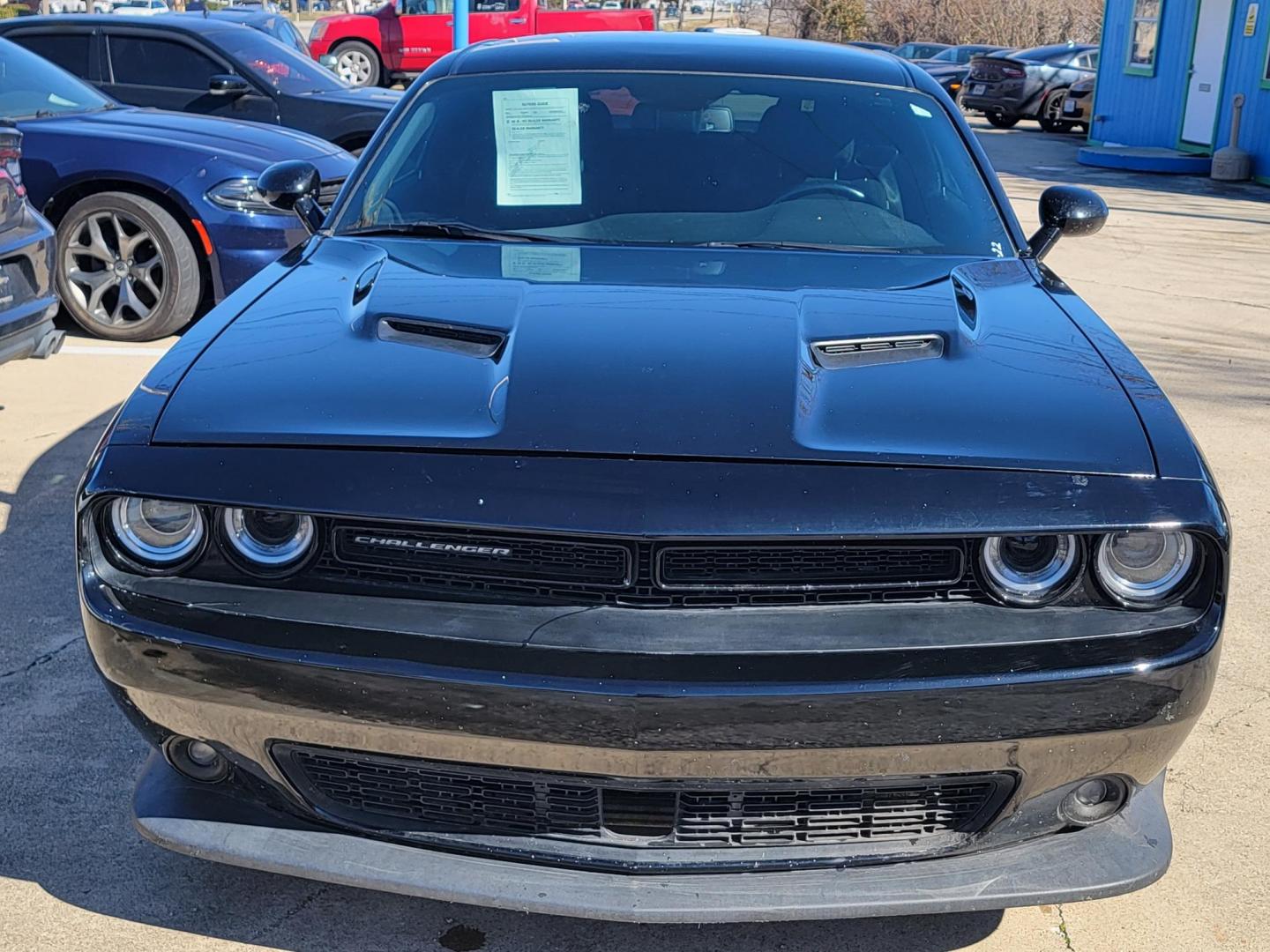 2020 Black Dodge Challenger SXT (2C3CDZAG8LH) with an 3.6L V6 DOHC 24V engine, 8A transmission, located at 2020 East Division Street, Arlington, TX, 76011, (817) 801-3191, 32.742390, -97.076874 - Photo#7