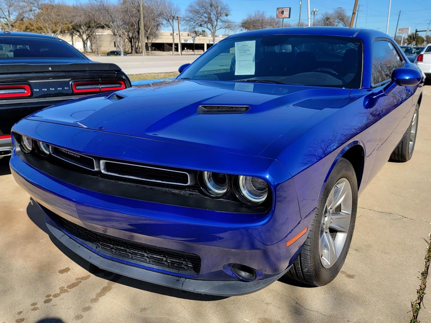 2020 Blue Dodge Challenger SXT (2C3CDZAGXLH) with an 3.6L V6 DOHC 24V engine, 8A transmission, located at 2020 East Division Street, Arlington, TX, 76011, (817) 801-3191, 32.742390, -97.076874 - Photo#6