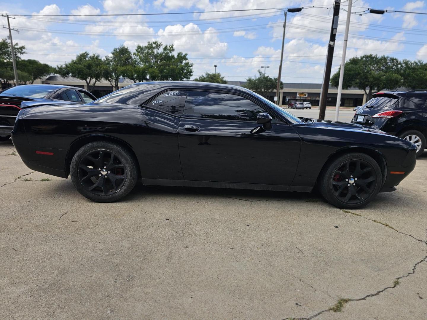 2016 Black /Black Dodge Challenger SXT (2C3CDZAGXGH) with an 3.6L V6 DOHC 24V engine, 5A transmission, located at 2020 East Division Street, Arlington, TX, 76011, (817) 801-3191, 32.742390, -97.076874 - Photo#1