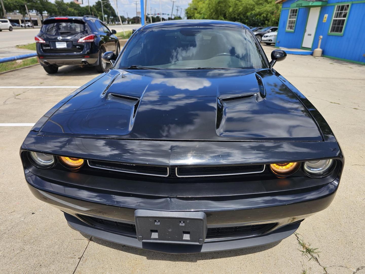 2016 Black /Black Dodge Challenger SXT (2C3CDZAGXGH) with an 3.6L V6 DOHC 24V engine, 5A transmission, located at 2020 East Division Street, Arlington, TX, 76011, (817) 801-3191, 32.742390, -97.076874 - Photo#7