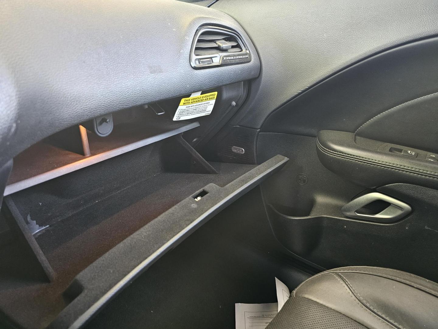 2016 Black /Black Dodge Challenger SXT (2C3CDZAGXGH) with an 3.6L V6 DOHC 24V engine, 5A transmission, located at 2020 East Division Street, Arlington, TX, 76011, (817) 801-3191, 32.742390, -97.076874 - Photo#13