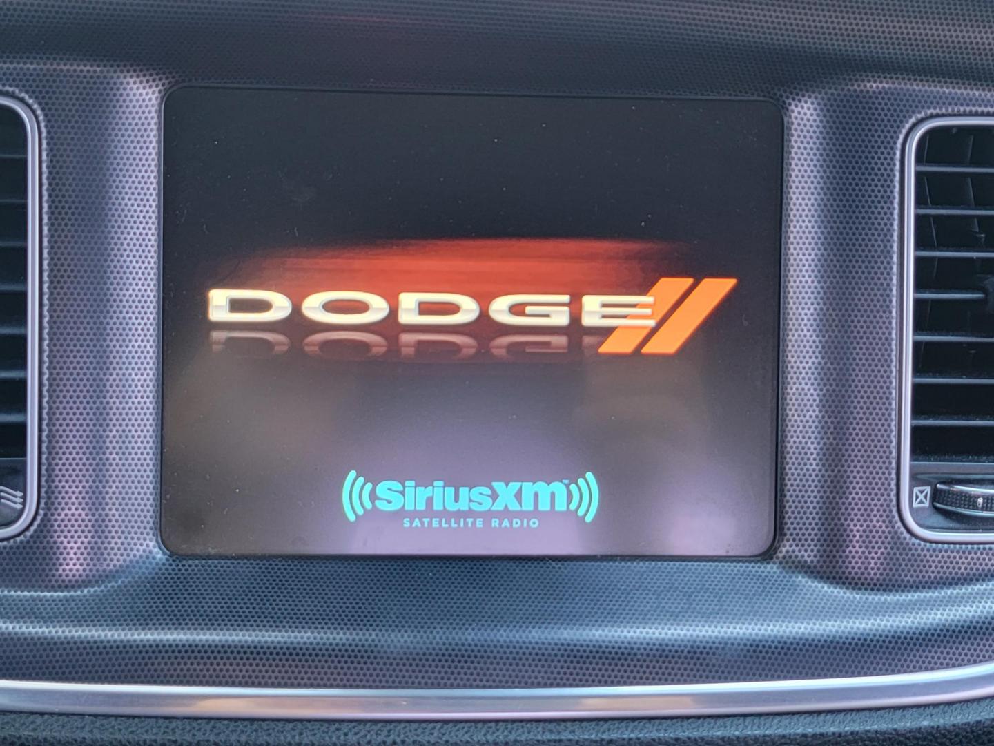 2015 Blue Dodge Charger R/T (2C3CDXCTXFH) with an 5.7L V8 OHV 16V engine, 8-Speed Automatic transmission, located at 2020 East Division Street, Arlington, TX, 76011, (817) 801-3191, 32.742390, -97.076874 - Photo#19