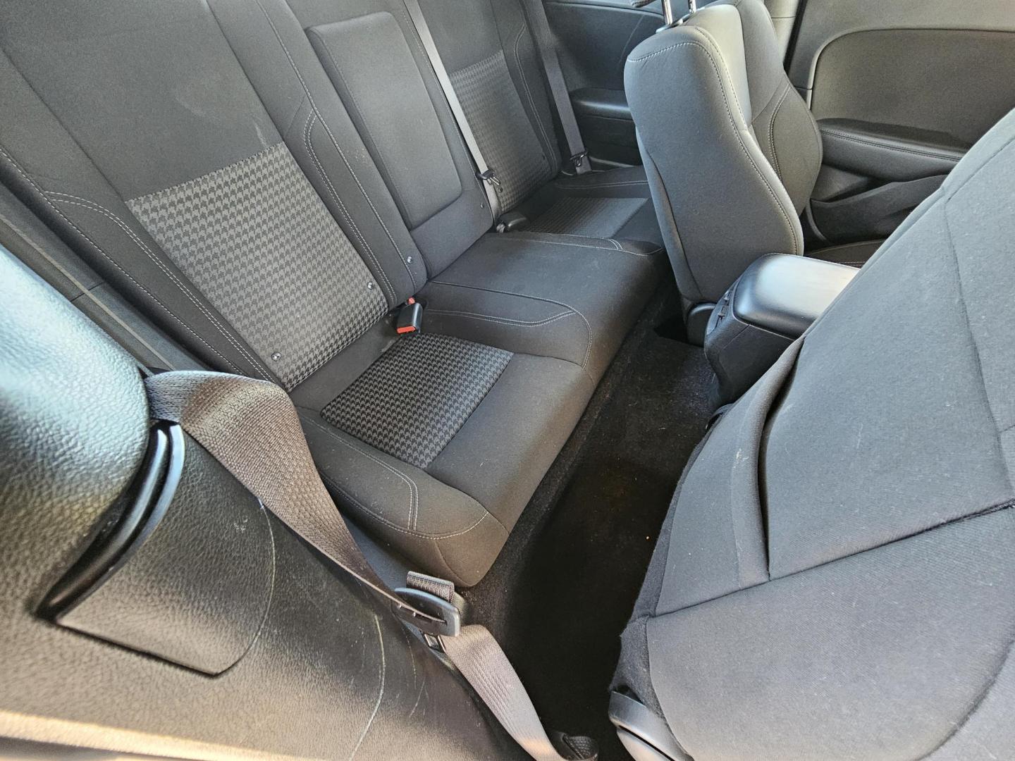 2022 Blue Dodge Challenger SXT (2C3CDZAG5NH) with an 3.6L V6 DOHC 24V engine, 8A transmission, located at 2020 East Division Street, Arlington, TX, 76011, (817) 801-3191, 32.742390, -97.076874 - Photo#21