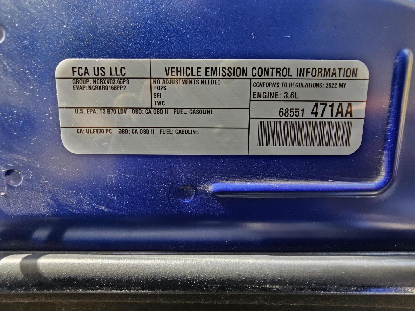 2022 Blue Dodge Challenger SXT (2C3CDZAG5NH) with an 3.6L V6 DOHC 24V engine, 8A transmission, located at 2020 East Division Street, Arlington, TX, 76011, (817) 801-3191, 32.742390, -97.076874 - Photo#28