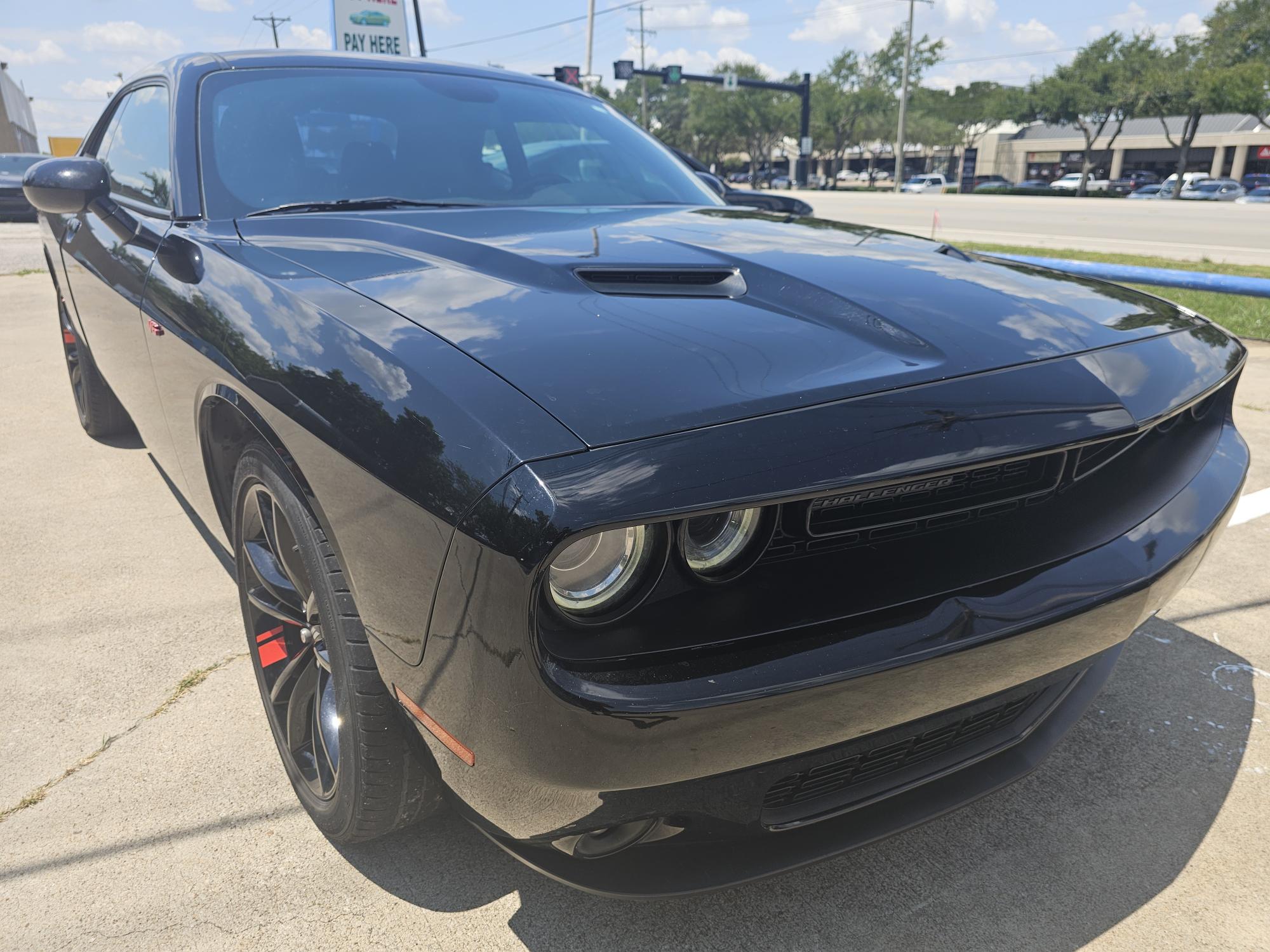 photo of 2018 Dodge Challenger SXT