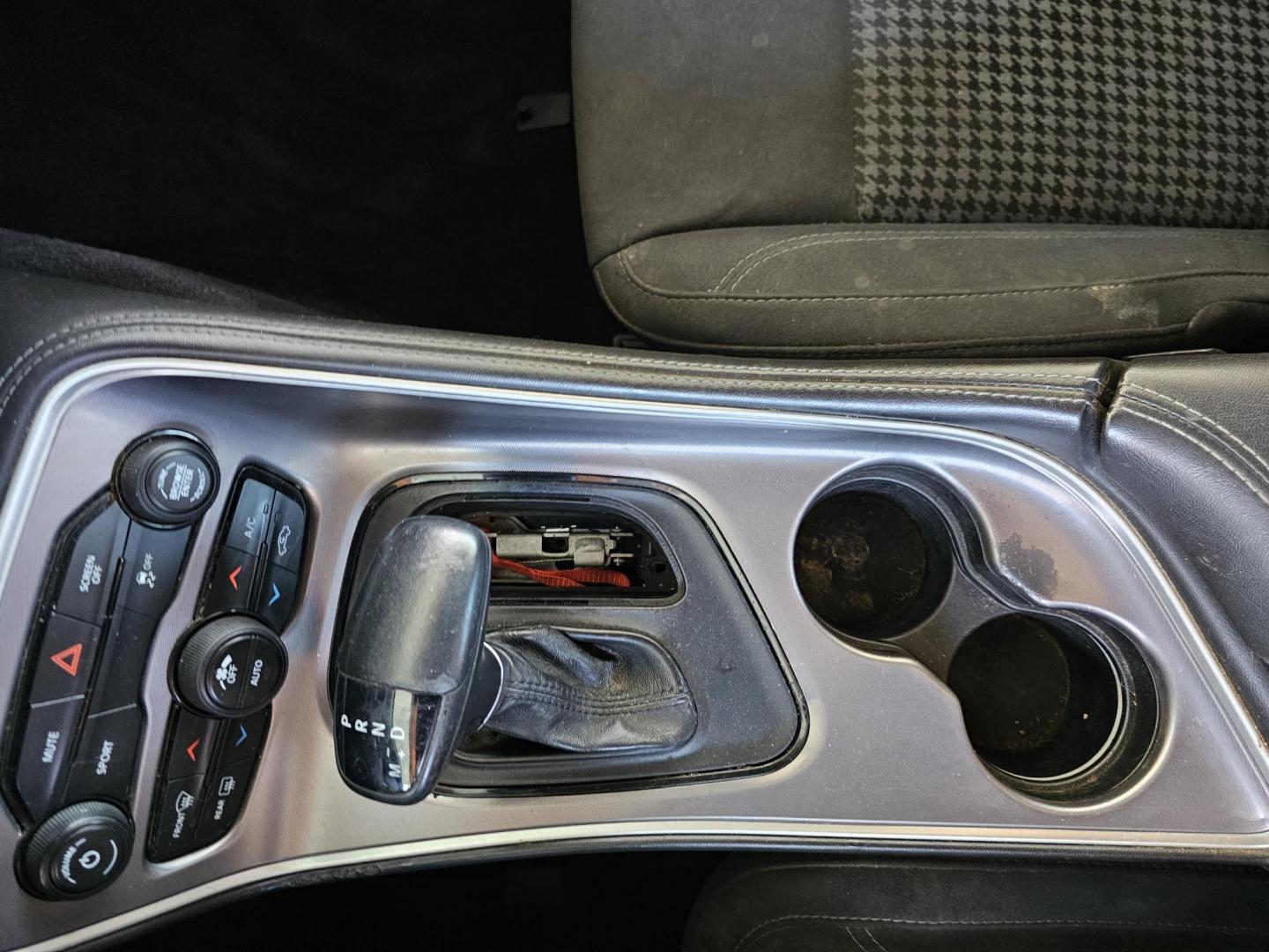 2019 Blue /Dark Gray Dodge Challenger SXT (2C3CDZAG2KH) with an 3.6L V6 DOHC 24V engine, 8A transmission, located at 2020 East Division Street, Arlington, TX, 76011, (817) 801-3191, 32.742390, -97.076874 - Photo#13