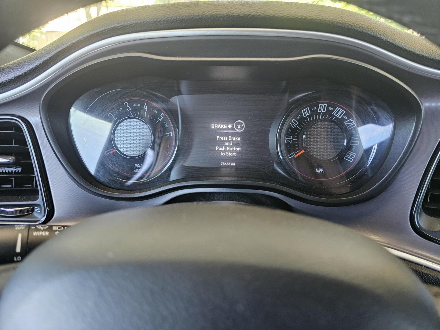 2019 White /Black Dodge Challenger SXT (2C3CDZAG2KH) with an 3.6L V6 DOHC 24V engine, 8A transmission, located at 2020 East Division Street, Arlington, TX, 76011, (817) 801-3191, 32.742390, -97.076874 - Photo#9